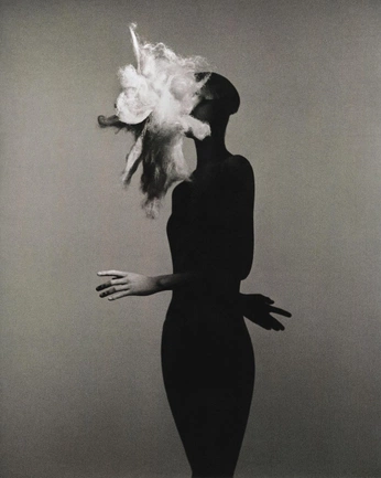 A cover of "Elegant spirit" cluster. The owner is avrisha. The cluster consists of 8 elements.