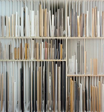 A cover of "comdes zine" cluster. The owner is zombi3freakoid. The cluster consists of 76 elements.