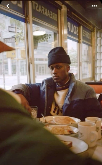 A cover of "CHOSEN1SV2" cluster. The owner is ashjames. The cluster consists of 43 elements.