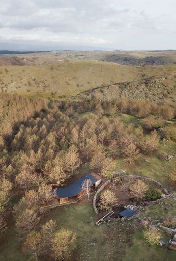 A cover of "ways of being" cluster. The owner is algos. The cluster consists of 1 element.