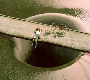 A cover of "hermitcraft hometown au" cluster. The owner is joe.artstrashcan. The cluster consists of 32 elements.