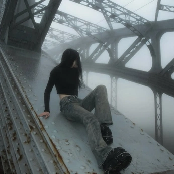 A cover of "Liminal" cluster. The owner is thelingkon. The cluster consists of 159 elements.