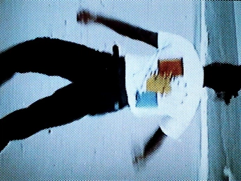 A cover of "Break" cluster. The owner is jonathanbertin. The cluster consists of 11 elements.