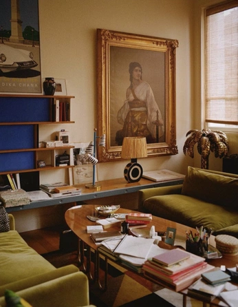 A cover of "home" cluster. The owner is designbycmw. The cluster consists of 4 elements.