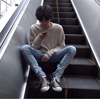 A cover of "DannyCore" cluster. The owner is gayz11410. The cluster consists of 36 elements.