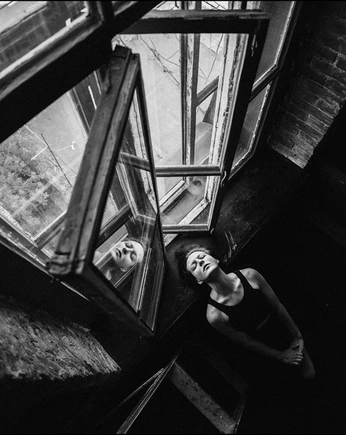 A cover of "Composition" cluster. The owner is hellebore0. The cluster consists of 170 elements.