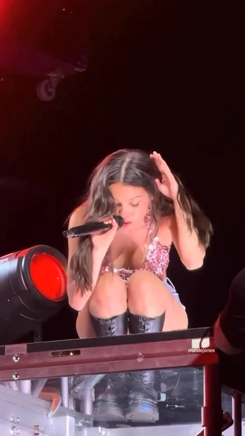 A cover of "olivia rodrigo" cluster. The owner is xinlan. The cluster consists of 14 elements.