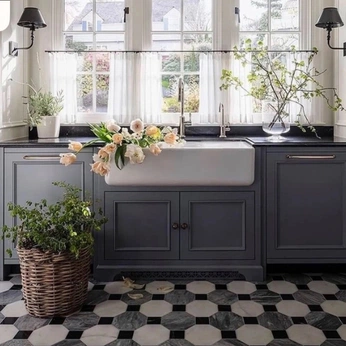 A cover of "Cobham ideas" cluster. The owner is bethanyjanej. The cluster consists of 127 elements.