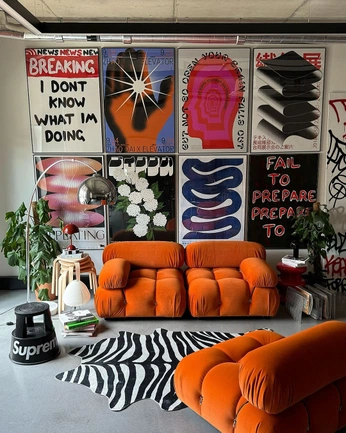 A cover of "Maximalism" cluster. The owner is jebkatra. The cluster consists of 27 elements.