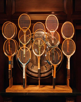 A cover of "Market." cluster. The owner is itsadz. The cluster consists of 4 elements.