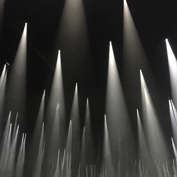 A cover of "light vs dark" cluster. The owner is tsnow. The cluster consists of 15 elements.