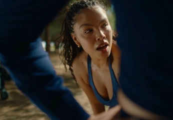 A cover of "Commercials" cluster. The owner is kukubird. The cluster consists of 1 element.