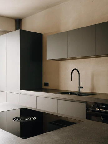 A cover of "MB KL" cluster. The owner is marianapradoms. The cluster consists of 47 elements.