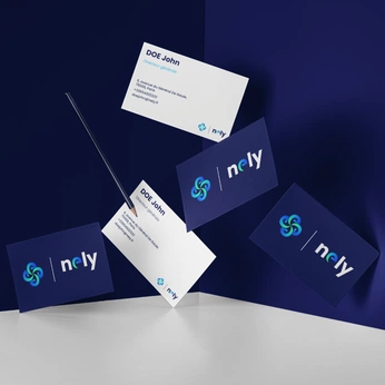 A cover of "Nely" cluster. The owner is mazone. The cluster consists of 7 elements.