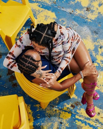 A cover of "skl" cluster. The owner is firulo. The cluster consists of 271 elements.