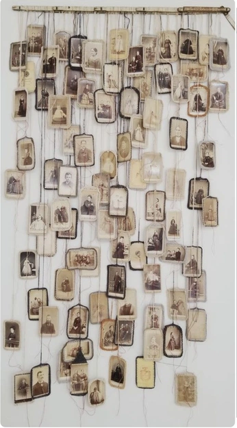 A cover of "Installation Inspo" cluster. The owner is wynterlavendel. The cluster consists of 2 elements.