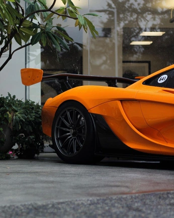 A cover of "mclaren f1" cluster. The owner is yvanille. The cluster consists of 11 elements.