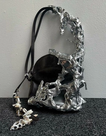 A cover of "metal" cluster. The owner is marijato. The cluster consists of 1 element.