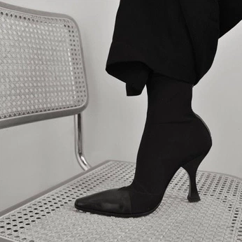 A cover of "photography" cluster. The owner is mishacappuccino. The cluster consists of 65 elements.