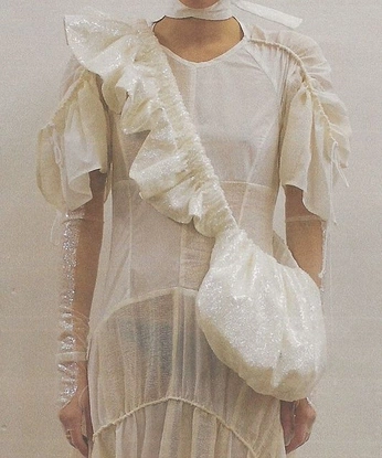 A cover of "Clothes" cluster. The owner is 0n4n3. The cluster consists of 2 elements.