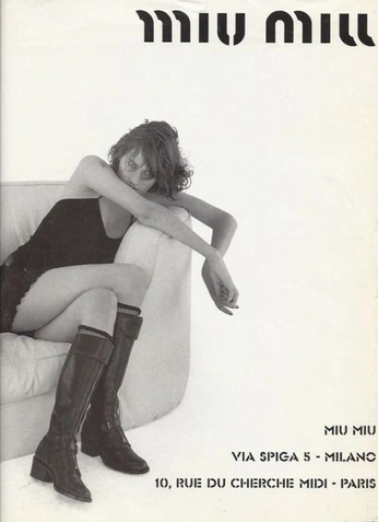 A cover of "editorial" cluster. The owner is leonormralves. The cluster consists of 10 elements.