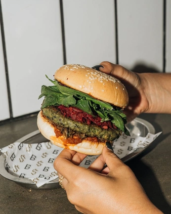 A cover of "Vantra" cluster. The owner is liza.art. The cluster consists of 8 elements.