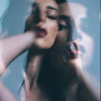 A cover of "fotos" cluster. The owner is angeee. The cluster consists of 68 elements.