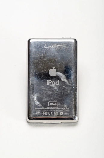 A cover of "Hardware" cluster. The owner is samirs. The cluster consists of 4 elements.