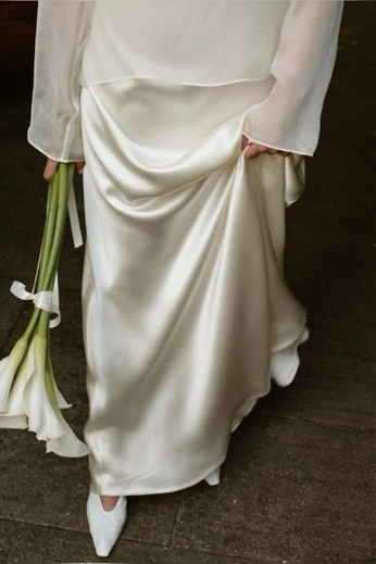 A cover of "Isabela Borges" cluster. The owner is nicolecastaneda. The cluster consists of 19 elements. 2 create it.