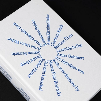 A cover of "graphic design" cluster. The owner is isamatus. The cluster consists of 5 elements.