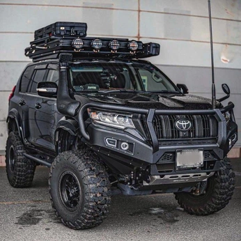 A cover of "Machines" cluster. The owner is mnmlist. The cluster consists of 4 elements.