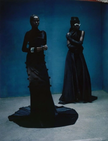 A cover of "NOT THERE YET" cluster. The owner is niyadre. The cluster consists of 87 elements.