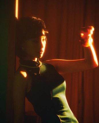 A cover of "Photos" cluster. The owner is r4sc0. The cluster consists of 20 elements.