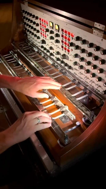 A cover of "Music" cluster. The owner is xxnihilxx. The cluster consists of 15 elements.