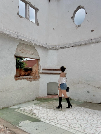 A cover of "v i d a" cluster. The owner is alessandra.mr. The cluster consists of 71 elements.