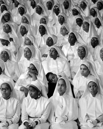 A cover of "iglesia" cluster. The owner is milicorrea. The cluster consists of 1 element.