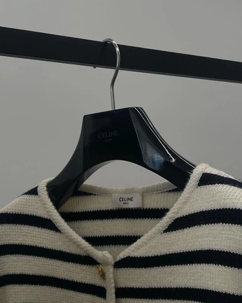 A cover of "Aesthetic" cluster. The owner is victoria2005. The cluster consists of 11 elements.