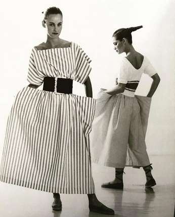 A cover of "Vintage inspo" cluster. The owner is whatsibseas. The cluster consists of 20 elements.