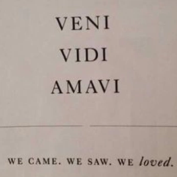 A cover of "amore" cluster. The owner is ubriacadistelle. The cluster consists of 21 elements.