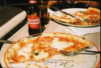 A cover of "Maria's Mockups" cluster. The owner is xoxoluv. The cluster consists of 49 elements.