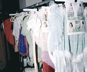 A cover of "2025" cluster. The owner is chiaralacalendol. The cluster consists of 2 elements.