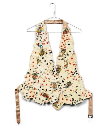 A cover of "Fashion" cluster. The owner is ivanaroo. The cluster consists of 3 elements.