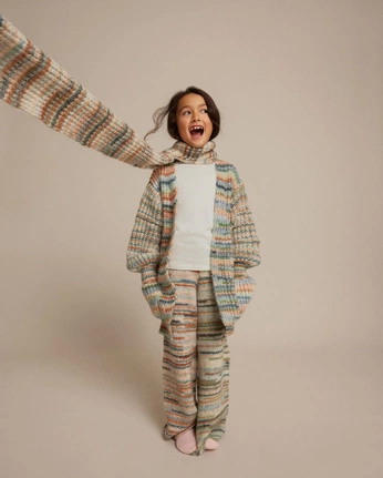 A cover of "Comfy Baby Brand" cluster. The owner is brianharsanto. The cluster consists of 36 elements.