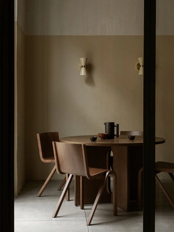 A cover of "Interior" cluster. The owner is fannymity. The cluster consists of 7 elements.