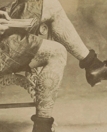 A cover of "tattoos" cluster. The owner is ragana. The cluster consists of 2 elements.