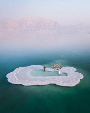 A cover of "salt" cluster. The owner is celestialdew. The cluster consists of 8 elements.