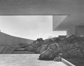 A cover of "Modernism" cluster. The owner is corksnstuff. The cluster consists of 26 elements.