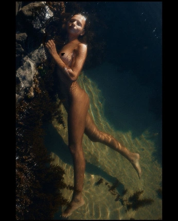 A cover of "Bea" cluster. The owner is mariashumanovich. The cluster consists of 19 elements.