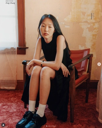 A cover of "Sarah Roesler" cluster. The owner is carlosrodriguez. The cluster consists of 17 elements.