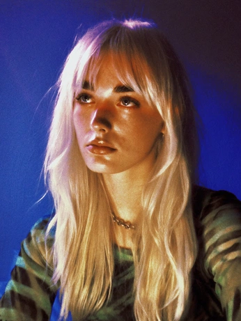 A cover of "Lighting - Sunset" cluster. The owner is juten. The cluster consists of 15 elements.